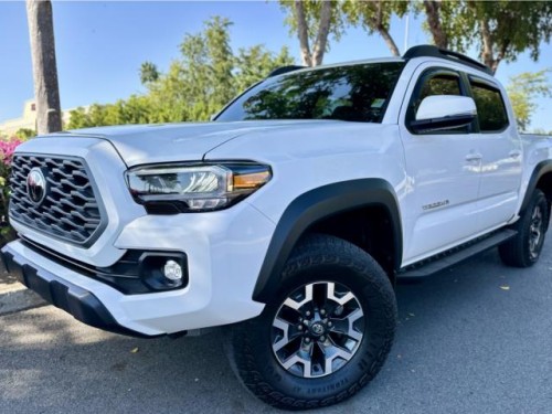 2023 Toyota Tacoma TRD Off Road 4x4 4K Millas