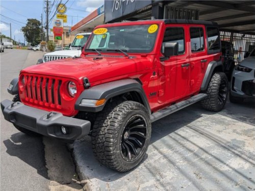 2023 jeep Wrangler con Aros