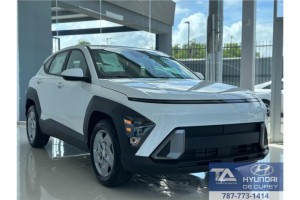 2024 HYUNDAI KONA SE BLANCA