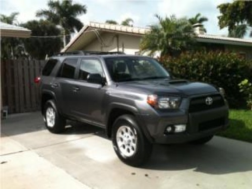 4runner trail 4x4 con SUN ROOF