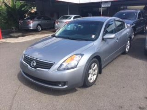 ALTIMA 2008 SUNROOF SOLO 31,000 MILLAS WOW