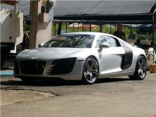 AUDI R8 EXOTIC V8 420HP R-TRONIC CARBON