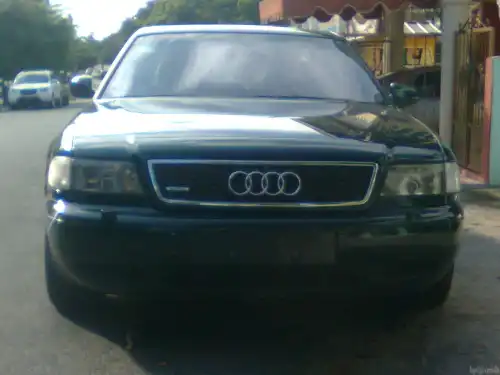 Audi A8  1998  