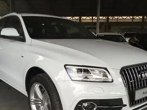 Audi Q5 S-Line 2015