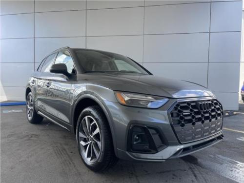 Audi Q5 S-Line 2024 Black Optic