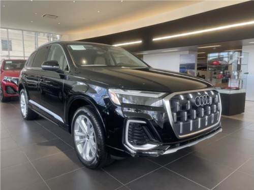 Audi Q7 2025 Premium Plus Package