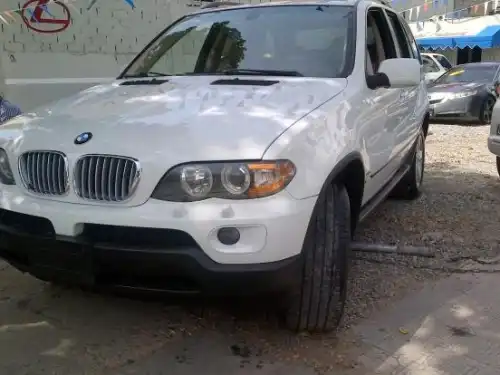 BMW  X5 2004