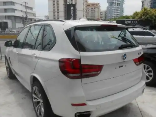 BMW  X5 2014