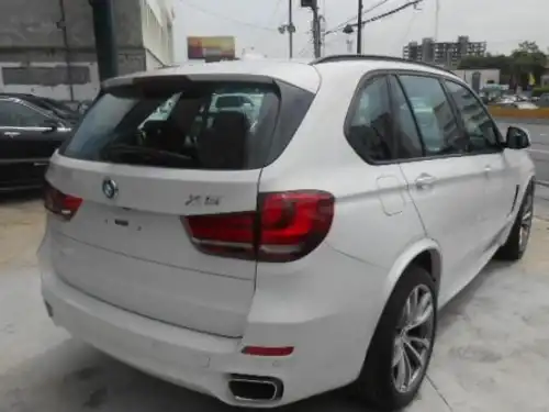 BMW  X5 2014