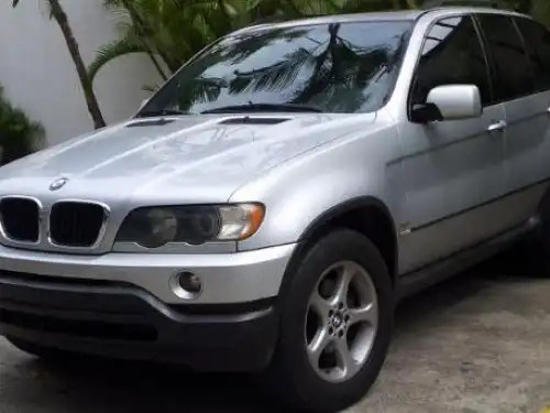 BMW 03 X5 jeepeta