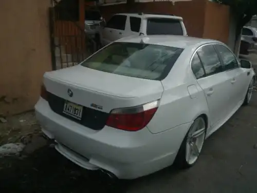 BMW 2005 serie 5i