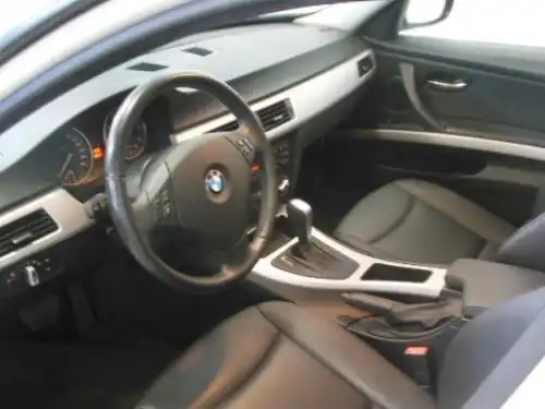 BMW Serie 3 318i 2010