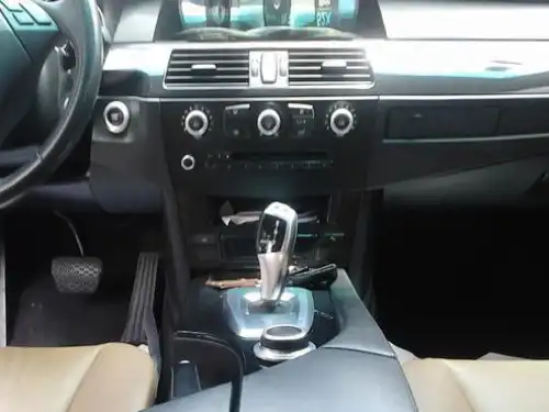 BMW Serie 5 525i 2008