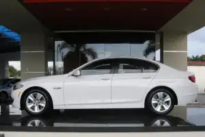 BMW Serie 5 528i 2011