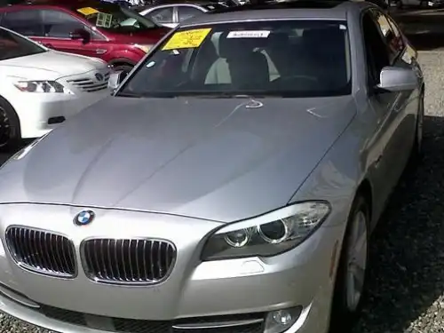 BMW Serie 5 528i 2012