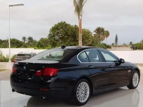 BMW Serie 5 535i Touring 2011