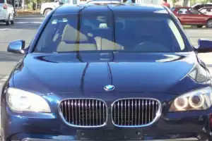 BMW Serie 7 740 2011
