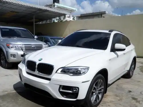 BMW Serie X 6 TWIN TURBO 2014