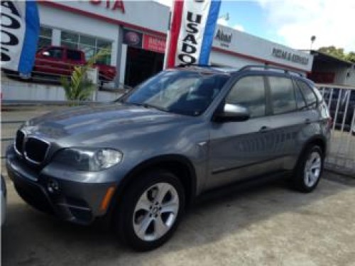 BMW X-52011 EXELENTES COND $33995 BF