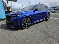 BMW X5 M60i