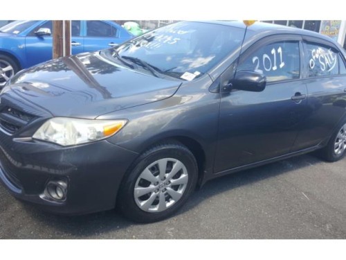 BUSCALO YA TOYOTA COROLLA 2011 ESPECIAL