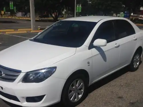 BYD F3  2014