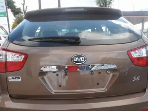 BYD S6  2014