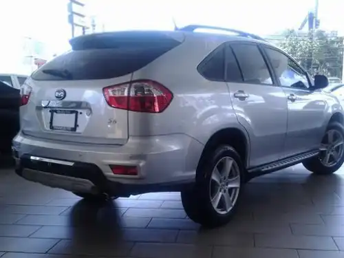 BYD S6  2014