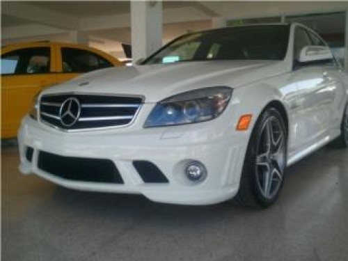 C 63 AMG PKQ SOLO 5,900 MILLAS EXPECTACULAR