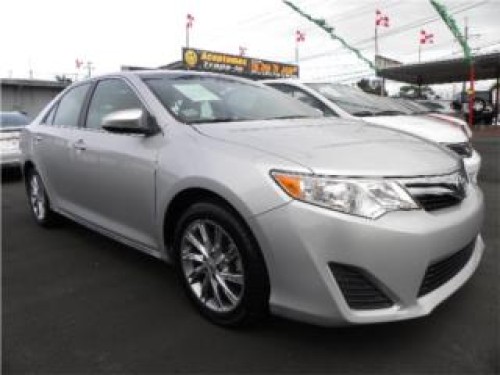 CAMRY 2013 SEDAN CON GARANTIA DE FABRICA