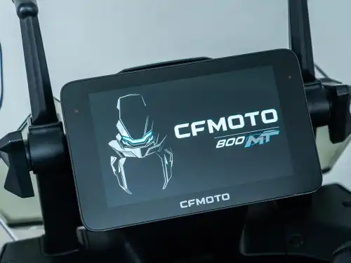 CF MOTO 800 MT 2022
