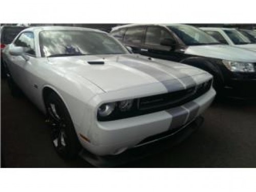 CHALLENGER SRT-8 BLANCO CON ROJO