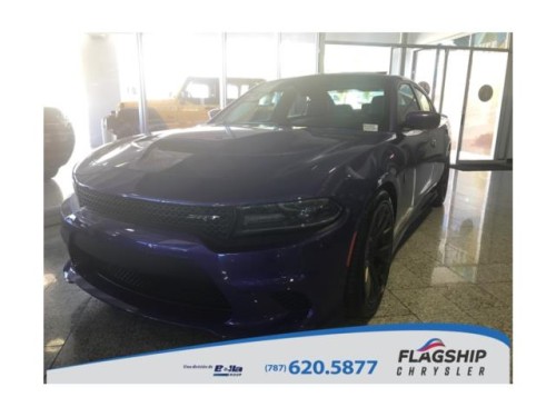 CHARGER HELLCAT CON BONO DE 15MIL