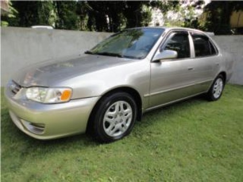 COROLLA 2001 FULL LABEL EXEL. COND.