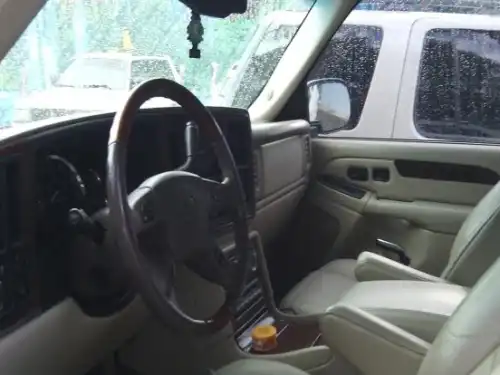 Cadillac Escalade 2003