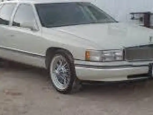 Cadillac Sedan deVille 94