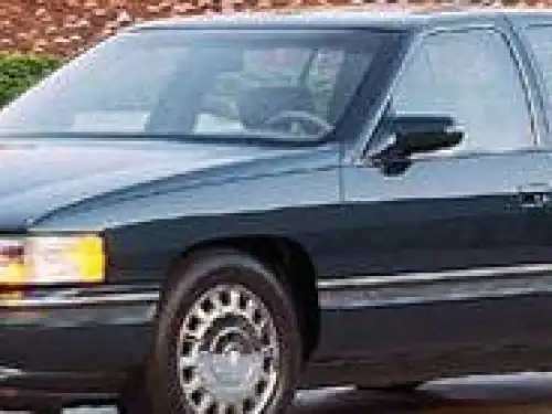 Cadillac Sedan deVille 94