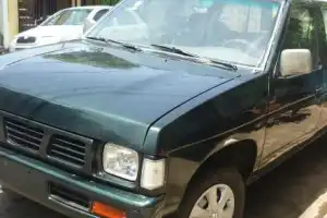 Camioneta Nissan 1995 D21 Doble cabina Nueva 