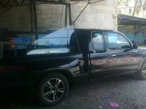 Camioneta Toyota 2000 Tacoma, Negra, Americana 