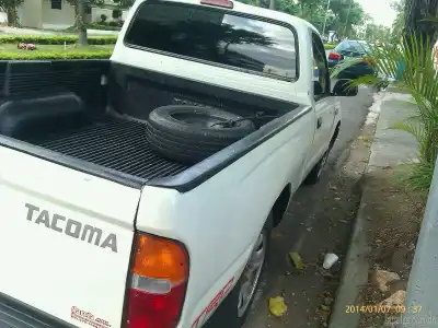 Camioneta Toyota Tacoma  1998  