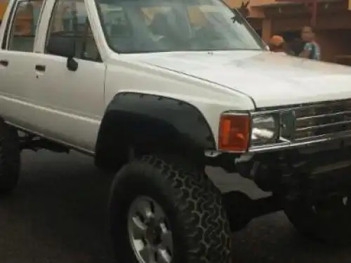 Camioneta de 1987 monteo off road rally 