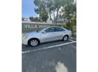 Camry XLE V6 solo 102k millas Extra clean