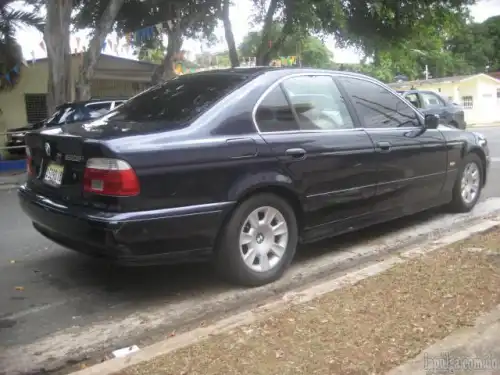 Carro Bmw 525i 2002