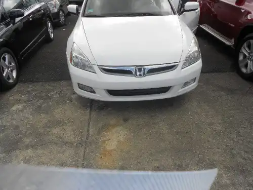 Carro Honda Accord Color Blanco 2006