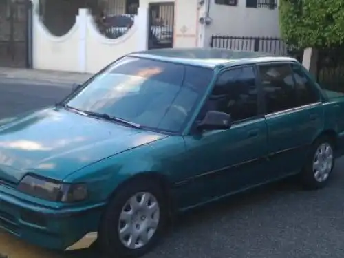 Carro Honda civic año 1991 el cola de pato