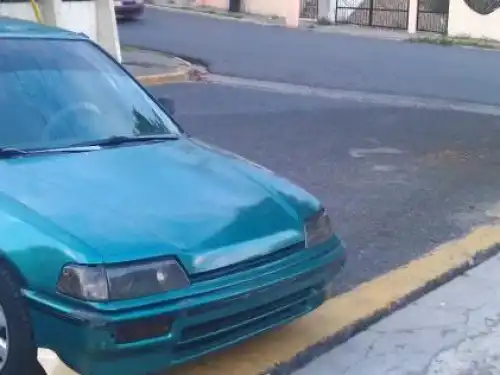 Carro Honda civic año 1991 el cola de pato