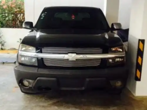 Chevrolet Avalanche 2005 