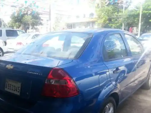 Chevrolet Aveo  2011