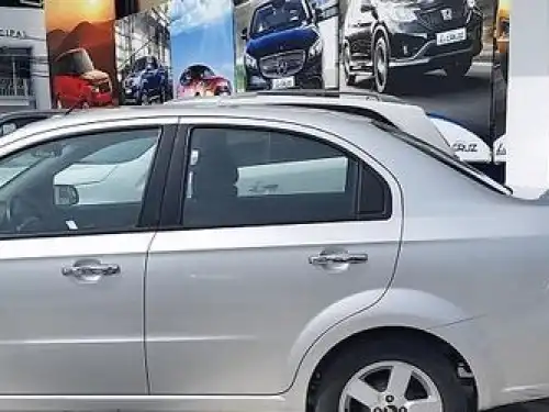 Chevrolet Aveo  2012