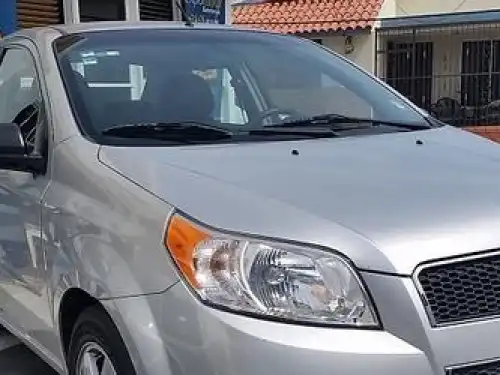 Chevrolet Aveo  2012